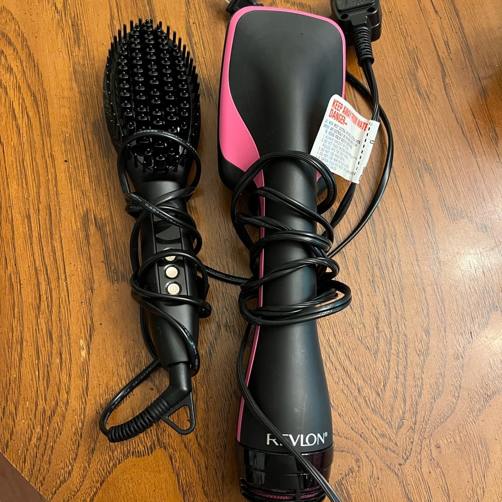 A blowout brush and straightening brush. All are in good shape. One owner me!